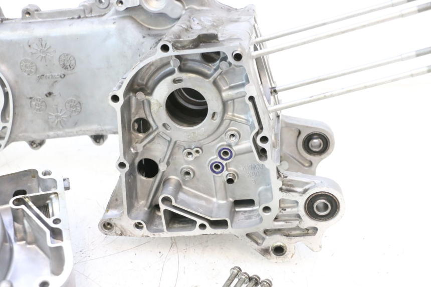 photo de CARTER INFERIOR DO MOTOR KYMCO AGILITY 4T 50 (2018 - 2022) - Ângulo alternativo
