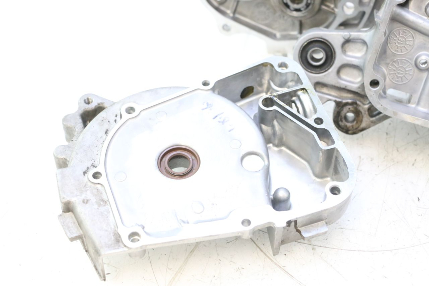 photo de CARTER INFERIOR DO MOTOR KYMCO AGILITY 4T 50 (2018 - 2022) - Vista geral