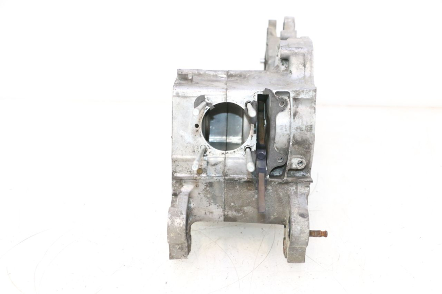 photo de CARTER INFERIOR DO MOTOR KYMCO AGILITY 4T 50 (2005 - 2018) - Ampliação dos componentes
