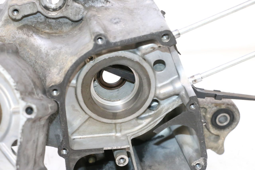 photo de CARTER INFERIOR DO MOTOR KYMCO AGILITY 4T 50 (2005 - 2018) - Imagem adicional