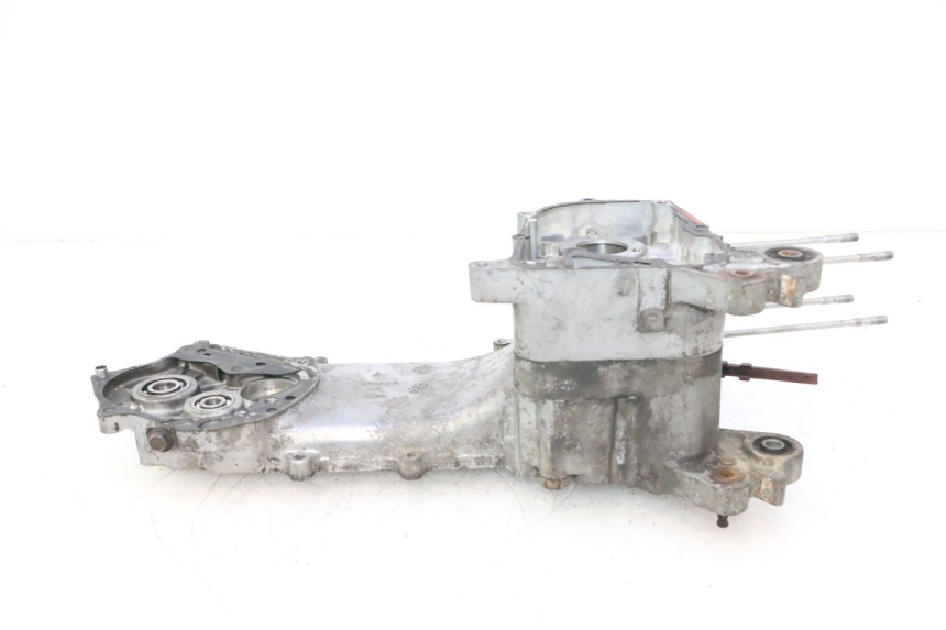 photo de CARTER INFERIOR DO MOTOR KYMCO AGILITY 4T 50 (2005 - 2018) - Outro ângulo de visão