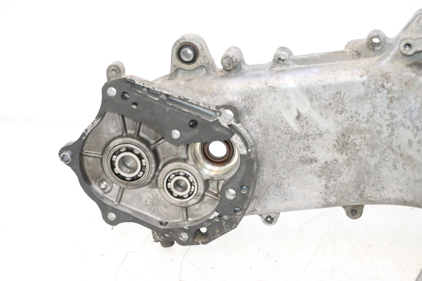 photo de CARTER INFERIOR DO MOTOR KYMCO AGILITY 4T 50 (2005 - 2018) - Ampliação técnica