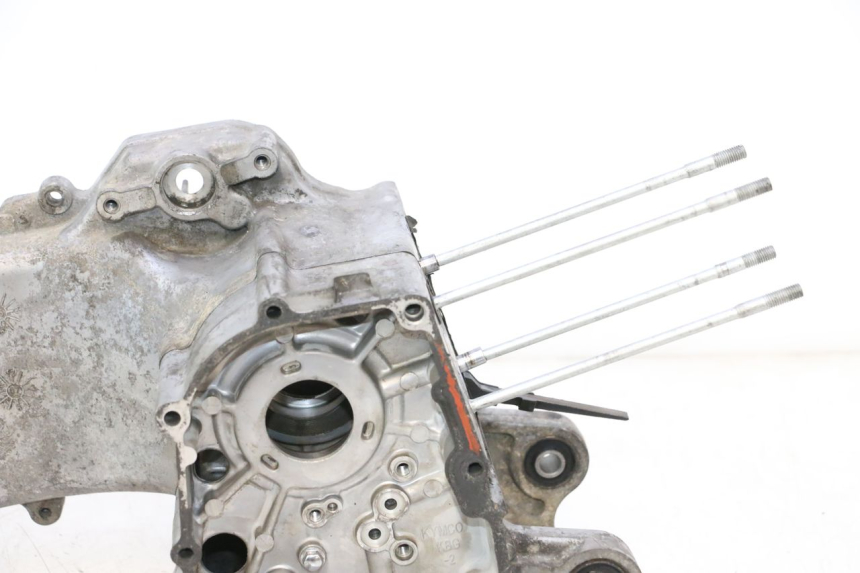 photo de CARTER INFERIOR DO MOTOR KYMCO AGILITY 4T 50 (2005 - 2018) - Vista geral