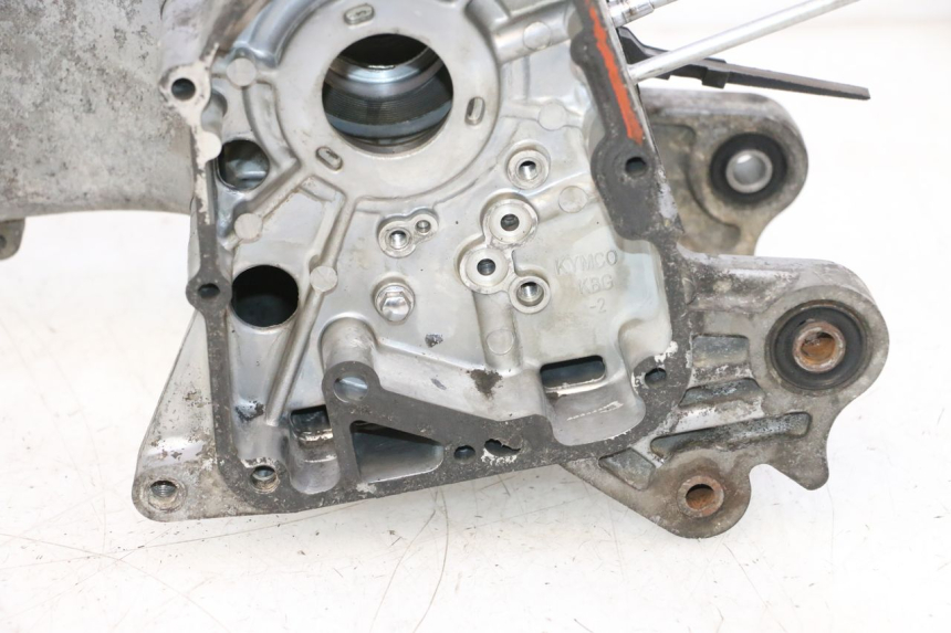 photo de CARTER INFERIOR DO MOTOR KYMCO AGILITY 4T 50 (2005 - 2018) - Pontos de fixação