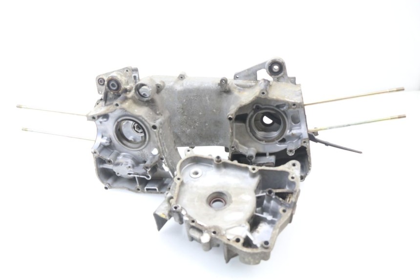 photo de CARTER INFERIOR DO MOTOR KYMCO AGILITY 125 (2005 - 2010) - Vista de perto