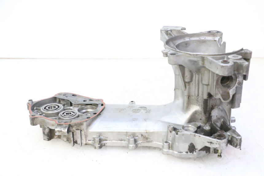photo de CARTER INFERIOR DO MOTOR KYMCO AGILITY NAKED RENOUVO 2T 50 (2011 - 2018) - Detalhe da peça