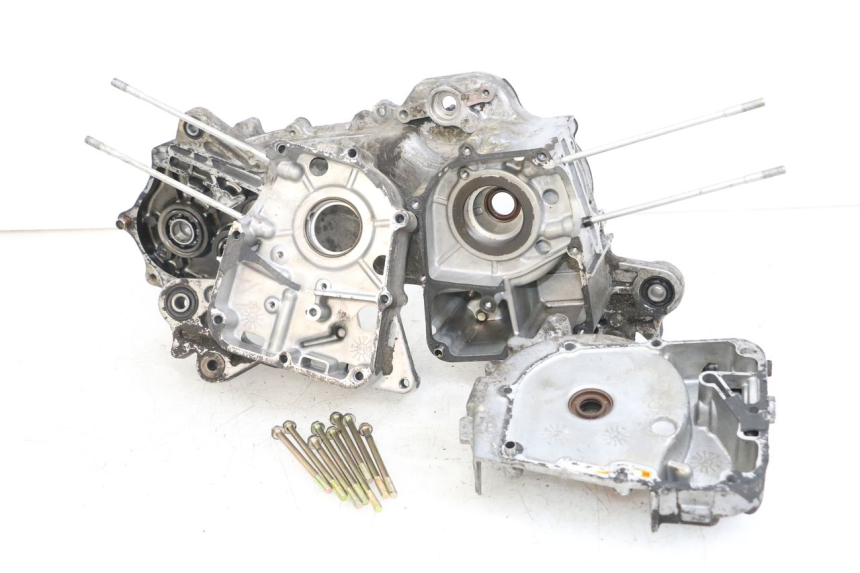photo de CARTER INFERIOR DO MOTOR KYMCO AGILITY PREMIUM 50 (2007 - 2010) - Detalhe da peça