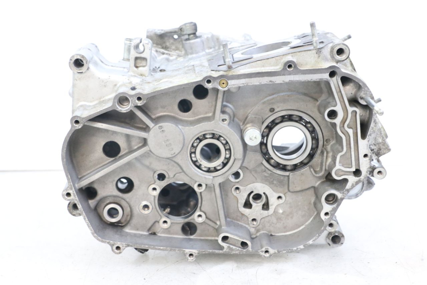 photo de CARTER INFERIOR DO MOTOR HYOSUNG GV AQUILA 125 (2000 - 2009) - Vista principal