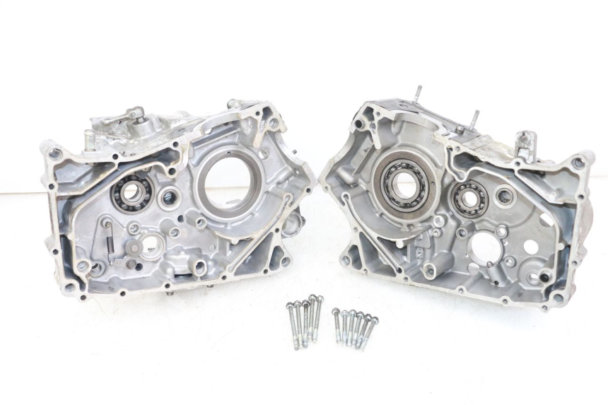 photo de CARTER INFERIOR DO MOTOR HYOSUNG GV AQUILA 125 (2000 - 2009) - Detalhe da peça
