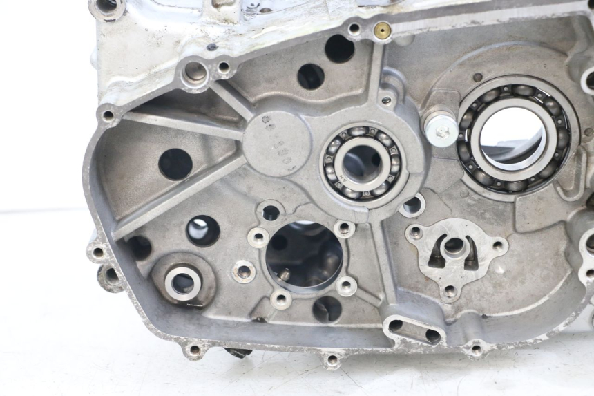 photo de CARTER INFERIOR DO MOTOR HYOSUNG GV AQUILA 125 (2000 - 2009) - Estado da superfície