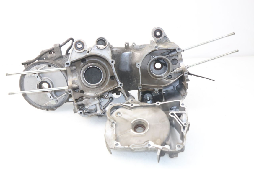 photo de CARTER INFERIOR DO MOTOR JONWAY AZTRAL 125 (2008 - 2017) - Inspeção visual