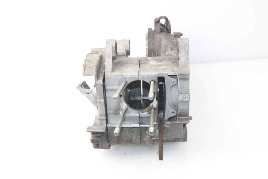 photo de CARTER INFERIOR DO MOTOR JONWAY AZTRAL 125 (2008 - 2017) - Ampliação técnica