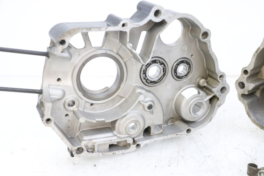 photo de CARTER INFERIOR DO MOTOR MAG POWER BOMBERS 4T 50 (2016 - 2026) - Zoom do estado de desgaste
