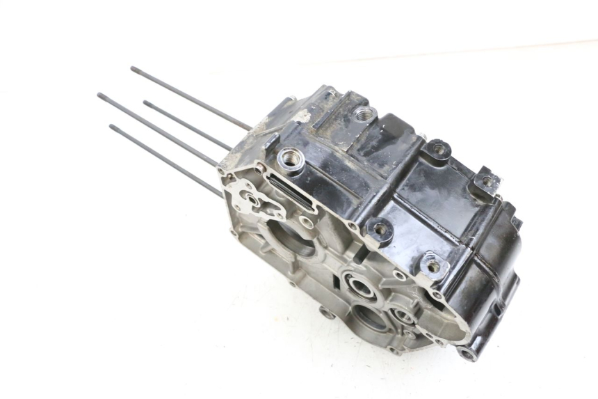 photo de CARTER INFERIOR DO MOTOR MAG POWER BOMBERS 4T 50 (2016 - 2026) - Estado da superfície