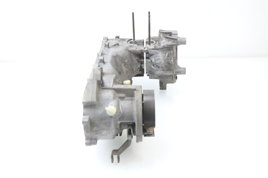photo de CARTER INFERIOR DO MOTOR MBK BOOSTER ROCKET 50 (1995 - 1998) - Vista de perto