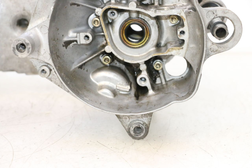 photo de CARCAÇA INFERIOR DO MOTOR MBK BOOSTER ROCKET 50 (2004 - 2016) - Vista de perto