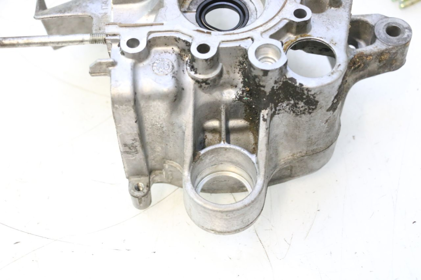 photo de CARCAÇA INFERIOR DO MOTOR MBK BOOSTER ROCKET 50 (2004 - 2016) - Inspeção visual