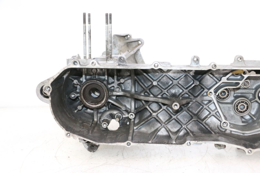 photo de CARCAÇA INFERIOR DO MOTOR MBK BOOSTER ROCKET 50 (2004 - 2016) - Estado da superfície