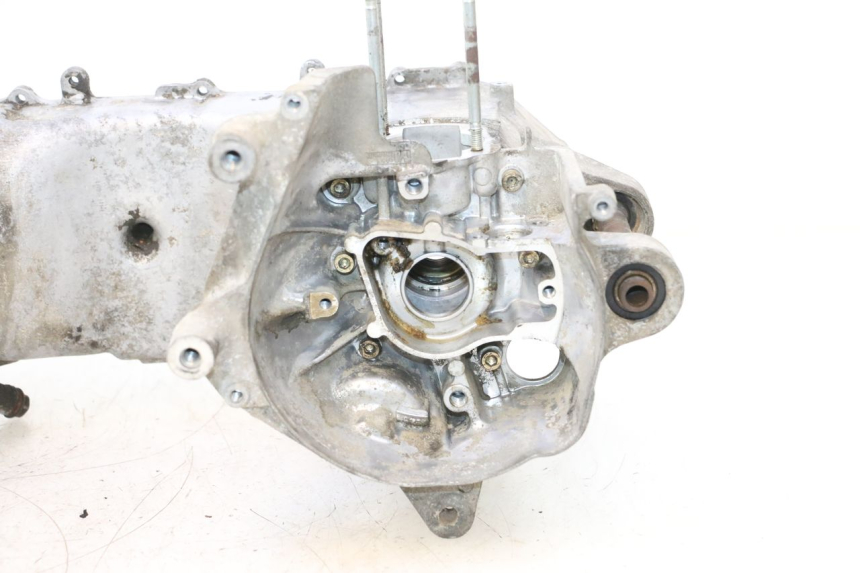 photo de CARCAÇA INFERIOR DO MOTOR MBK BOOSTER SPIRIT 50 (2004 - 2017) - Marcações e referências