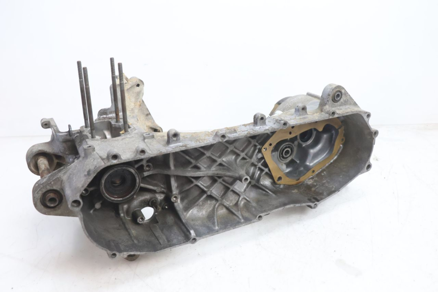 photo de CARTER INFERIOR DO MOTOR MBK BOOSTER SPIRIT 50 (1996 - 1999) - Vista principal