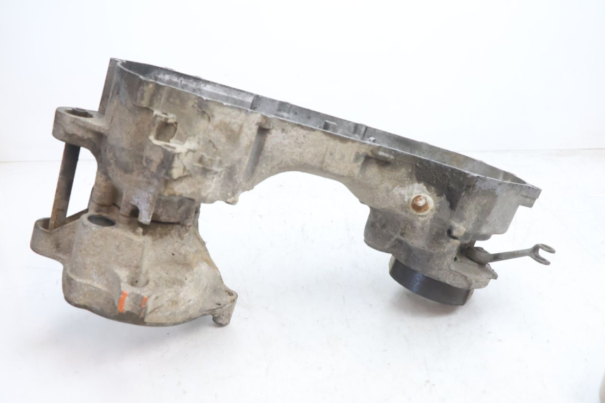photo de CARTER INFERIOR DO MOTOR MBK BOOSTER SPIRIT 50 (1996 - 1999) - Estado da superfície