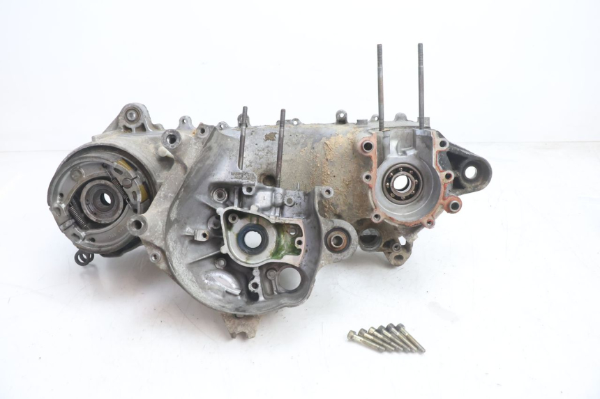 photo de CARTER INFERIOR DO MOTOR MBK BOOSTER SPIRIT 50 (1996 - 1999) - Marcações e referências
