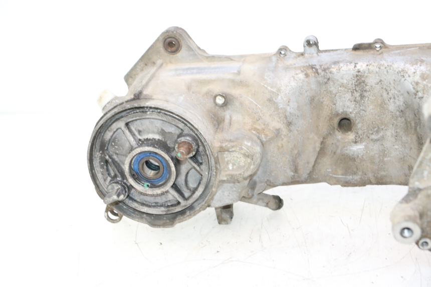 photo de CARCAÇA INFERIOR DO MOTOR MBK BOOSTER SPIRIT 50 (2004 - 2017) - Detalhes característicos