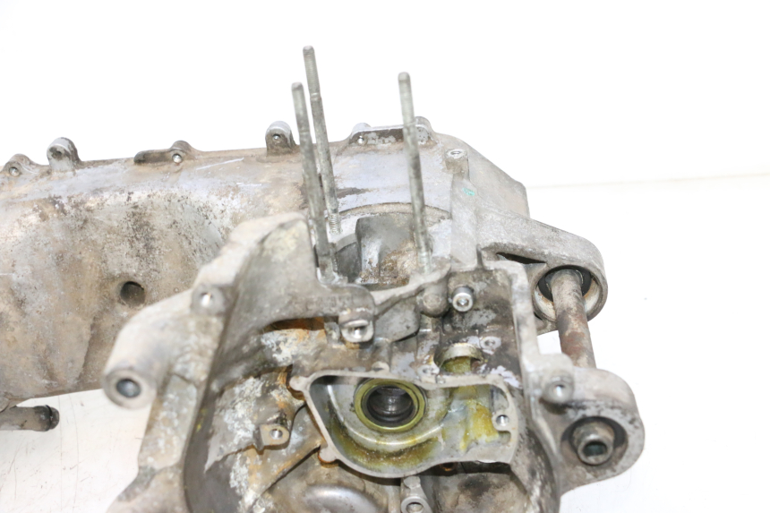 photo de CARCAÇA INFERIOR DO MOTOR MBK BOOSTER SPIRIT 50 (2004 - 2017) - Ampliação dos componentes