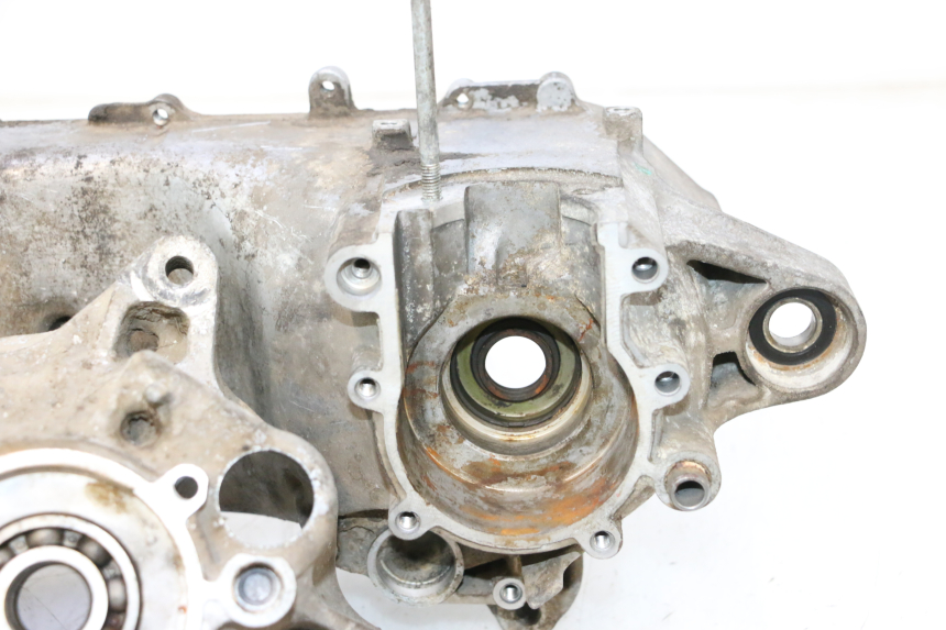 photo de CARCAÇA INFERIOR DO MOTOR MBK BOOSTER SPIRIT 50 (2004 - 2017) - Vista geral