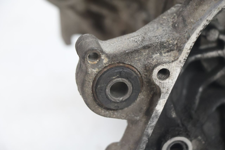 photo de CARTER INFERIOR DO MOTOR PEUGEOT BUXY 50 (1993 - 1998) - Zoom do estado de desgaste
