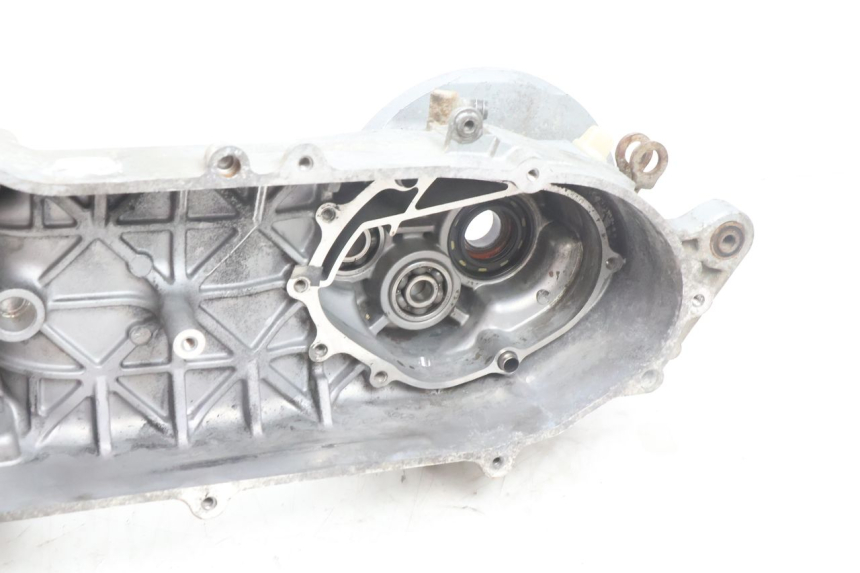 photo de CARCAÇA INFERIOR DO MOTOR YAMAHA BW'S BWS 125 (2010 - 2013) - Zoom do estado de desgaste