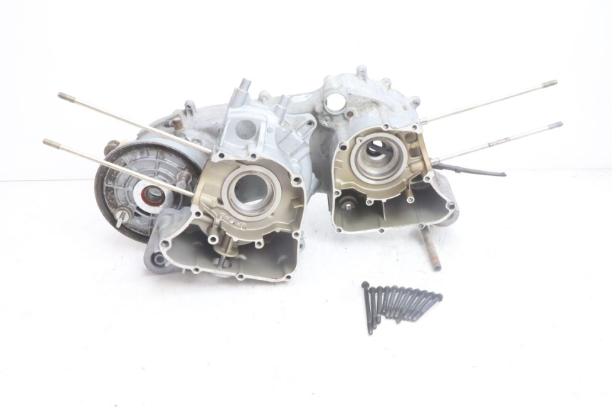 photo de CARCAÇA INFERIOR DO MOTOR YAMAHA BW'S BWS 125 (2010 - 2013) - Estado da superfície