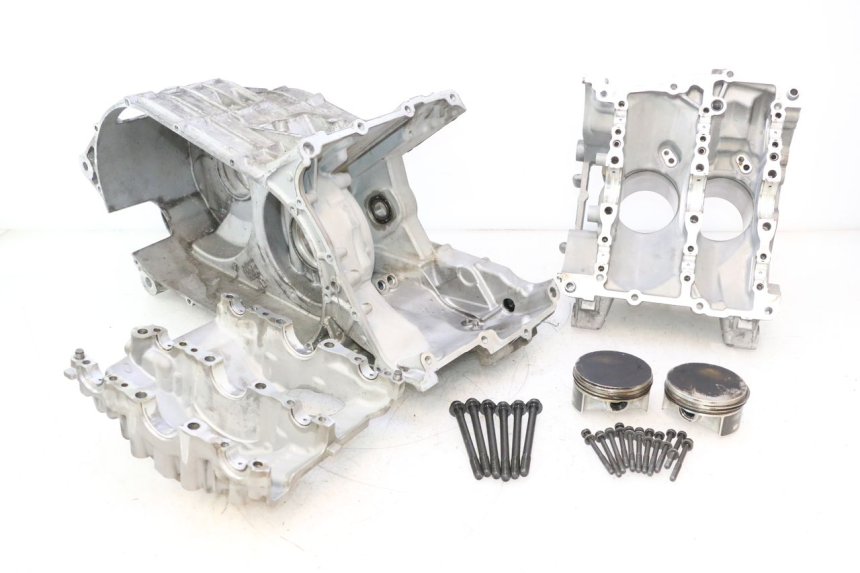 photo de CARTER INFERIOR DO MOTOR BMW C SPORT 650 (2015 - 2021) - Detalhe da peça