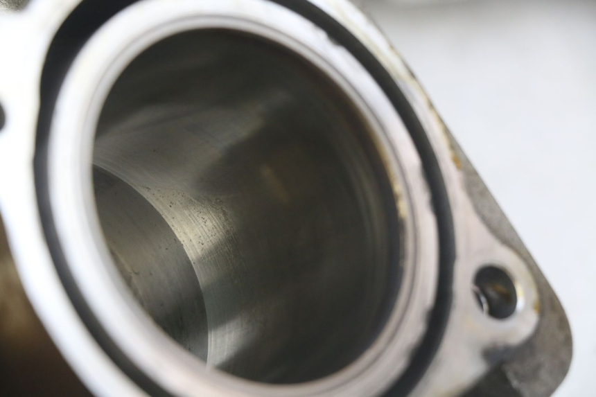 photo de CARTER INFERIOR DO MOTOR HONDA CBF 500 (2004 - 2007) - Vista do produto