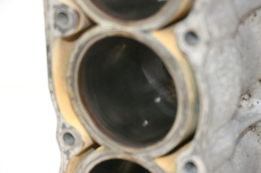 photo de CARTER INFERIOR DO MOTOR HONDA CBR RR FIREBLADE 900 (1992 - 1994) - Inspeção visual