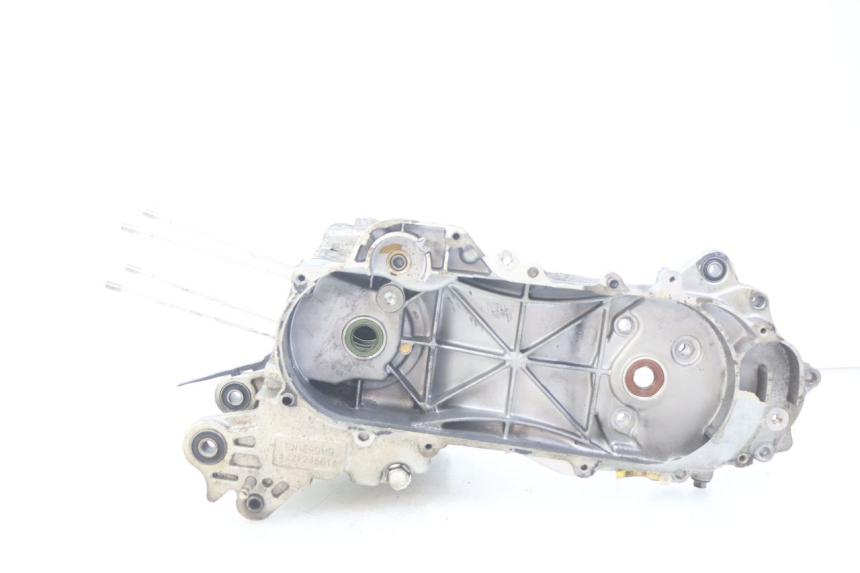 photo de CARCAÇA INFERIOR DO MOTOR MASH CITY 4T 50 (2018 - 2020) - Estado da superfície
