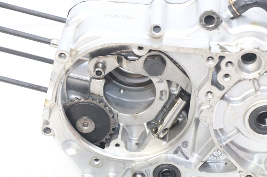 photo de CARTER INFERIOR DO MOTOR TNT MOTOR CITY 50 (2007 - 2018) - Estado da superfície