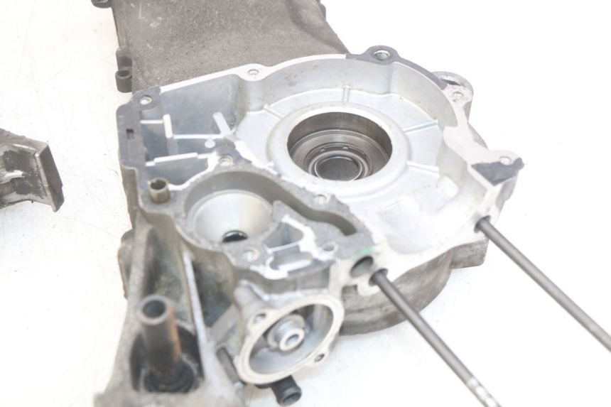 photo de CARTER INFERIOR DO MOTOR PEUGEOT CITYSTAR 125 (2011 - 2017) - Inspeção visual