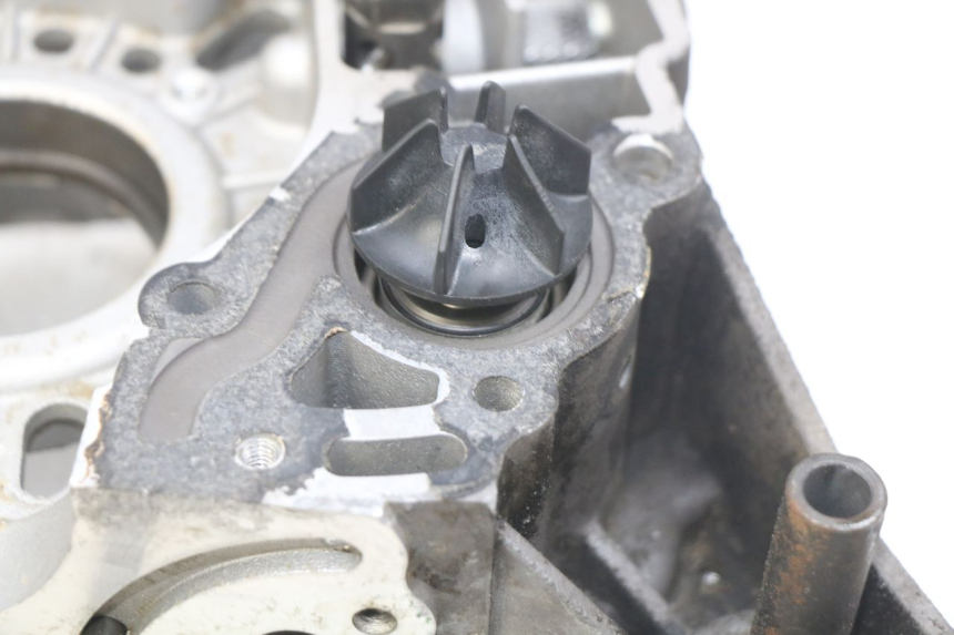photo de CARTER INFERIOR DO MOTOR PEUGEOT CITYSTAR 125 (2011 - 2017) - Zoom de qualidade