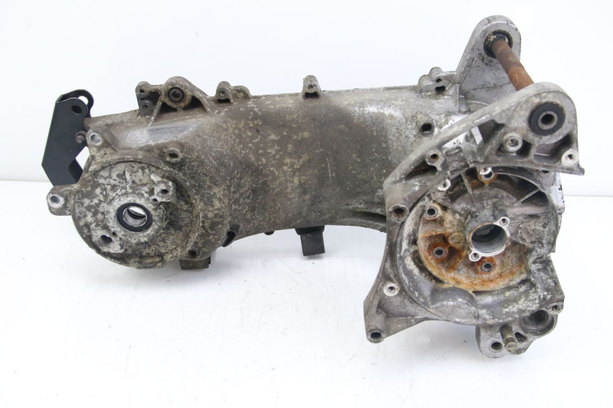 photo de CARTER INFERIOR DO MOTOR PEUGEOT CITYSTAR 50 (2013 - 2017) - Pontos de fixação