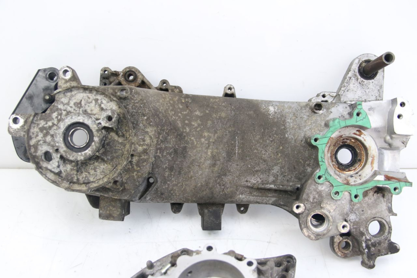 photo de CARTER INFERIOR DO MOTOR PEUGEOT CITYSTAR 50 (2013 - 2017) - Marcações e referências