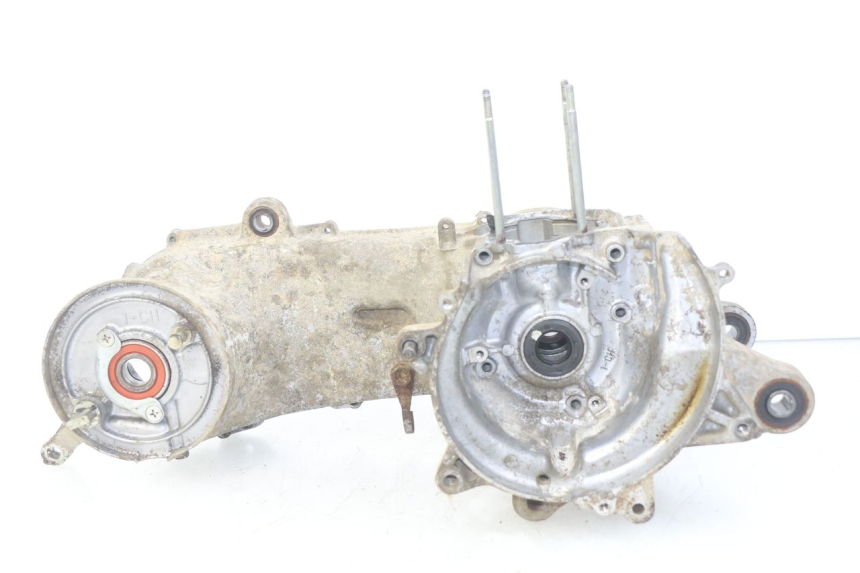 photo de CARTER INFERIOR DO MOTOR SUZUKI CP 80 (1985 - 1996) - Zoom do estado de desgaste
