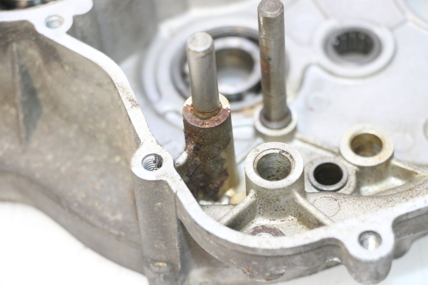 photo de CARCAÇA INFERIOR DO MOTOR HM HONDA CRM DERAPAGE RR 50 (2006 - 2017) - Inspeção visual