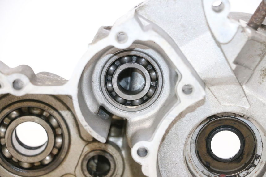 photo de CARCAÇA INFERIOR DO MOTOR HM HONDA CRM DERAPAGE RR 50 (2006 - 2017) - Detalhe da peça