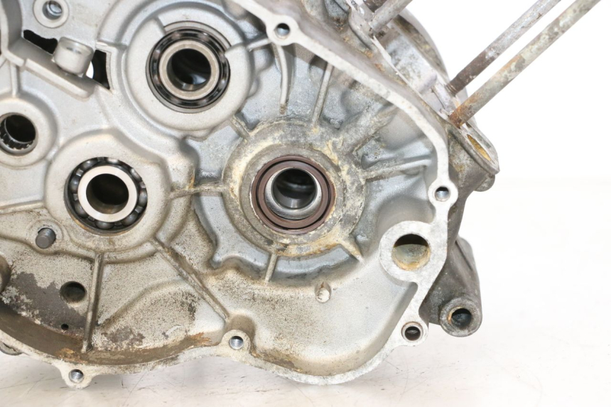 photo de CARCAÇA INFERIOR DO MOTOR HM HONDA CRM DERAPAGE RR 50 (2006 - 2017) - Pontos de fixação