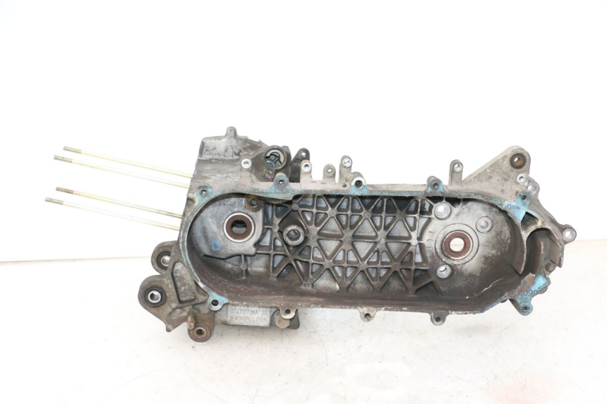 photo de CARTER INFERIOR DO MOTOR SYM CROX 4T 50 (2016 - 2023) - Vista principal