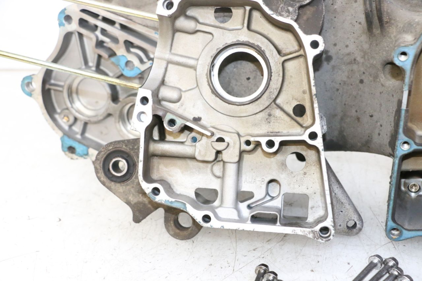 photo de CARTER INFERIOR DO MOTOR SYM CROX 4T 50 (2016 - 2023) - Zoom do estado de desgaste