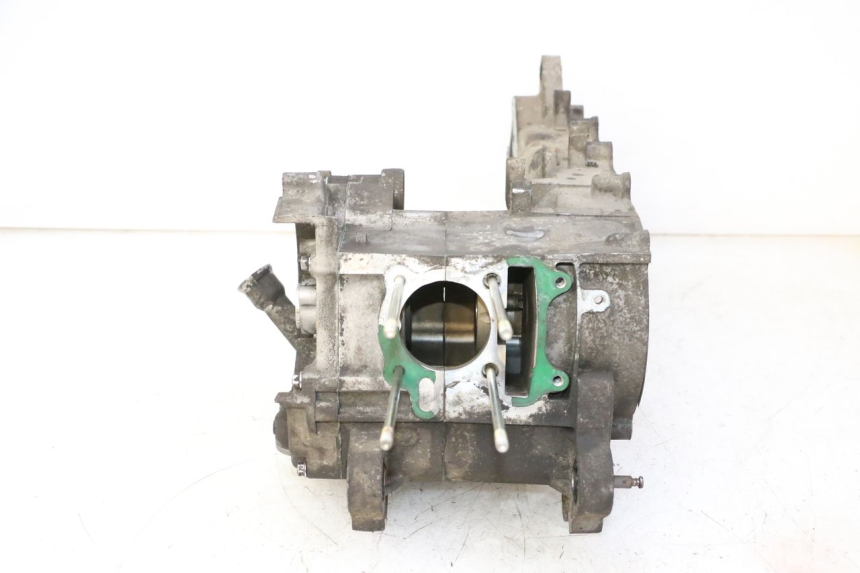 photo de CARTER INFERIOR DO MOTOR SYM CROX 4T 50 (2016 - 2023) - Estado da superfície