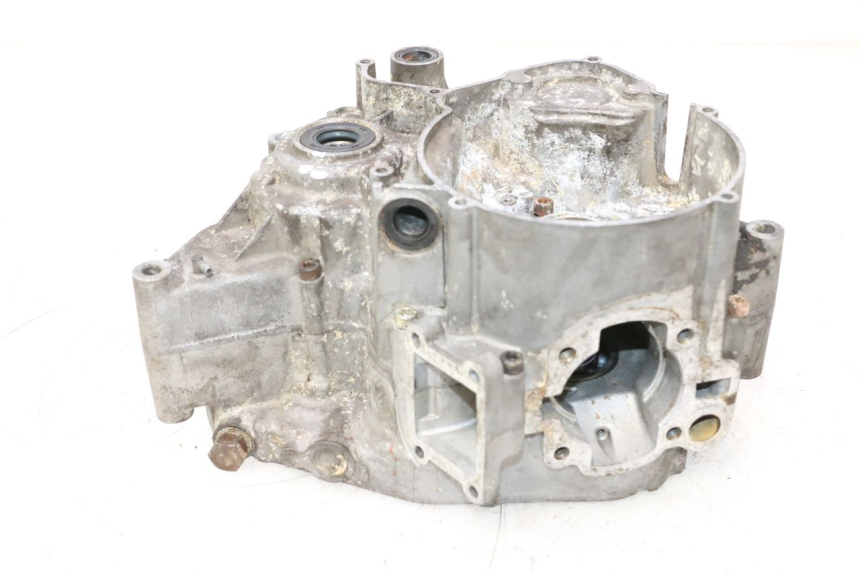 photo de CARCAÇA INFERIOR DO MOTOR HM HONDA DERAPAGE 50 (2007 - 2009) - Outro ângulo de visão