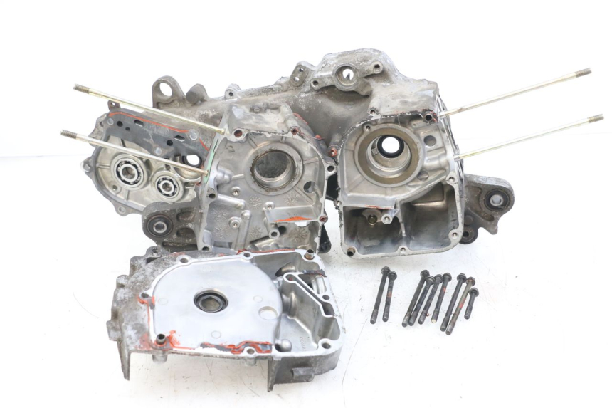 photo de CARTER INFERIOR DO MOTOR KYMCO DINK 4T 50 (2007 - 2018) - Detalhe da peça